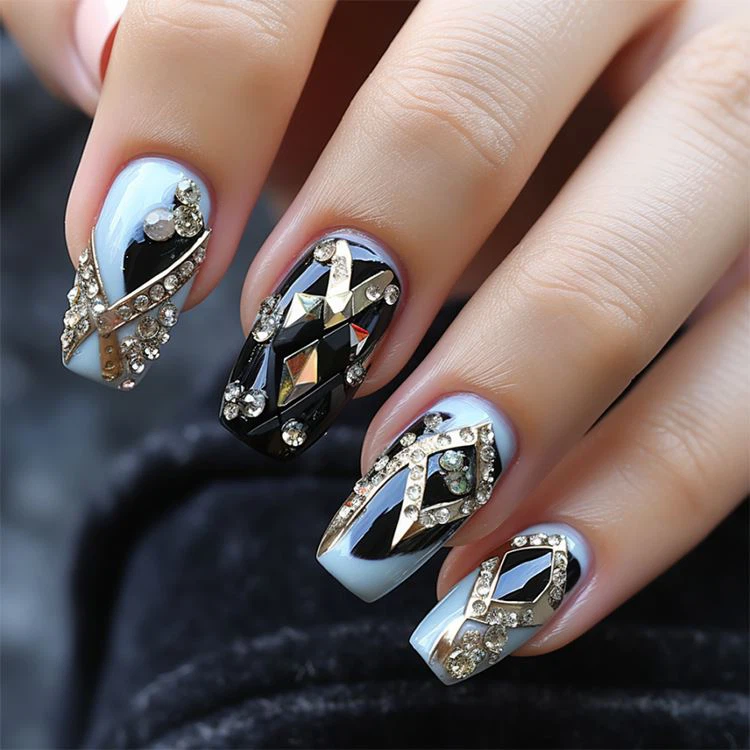 모조 다이아몬드 손톱